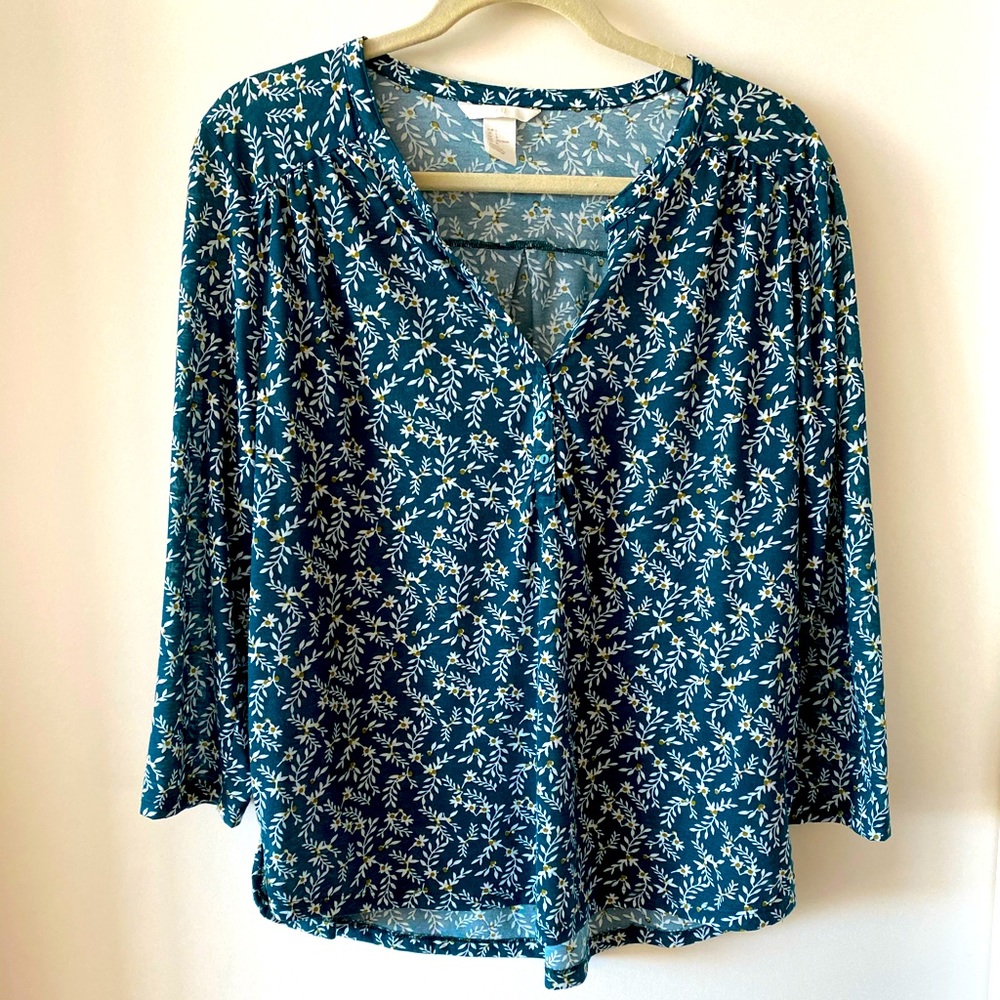Size L, H&M patterned blouse